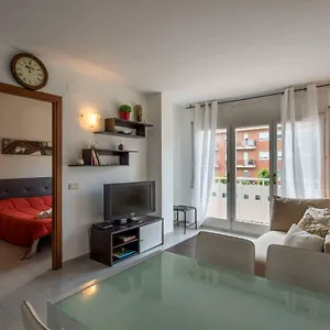 Apartamento Castell De Perelada Жирона